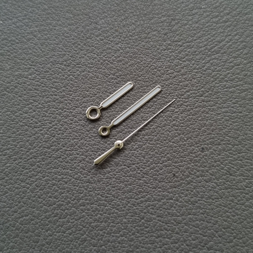 Silver Nautilus-Style Hand Set - HAN060