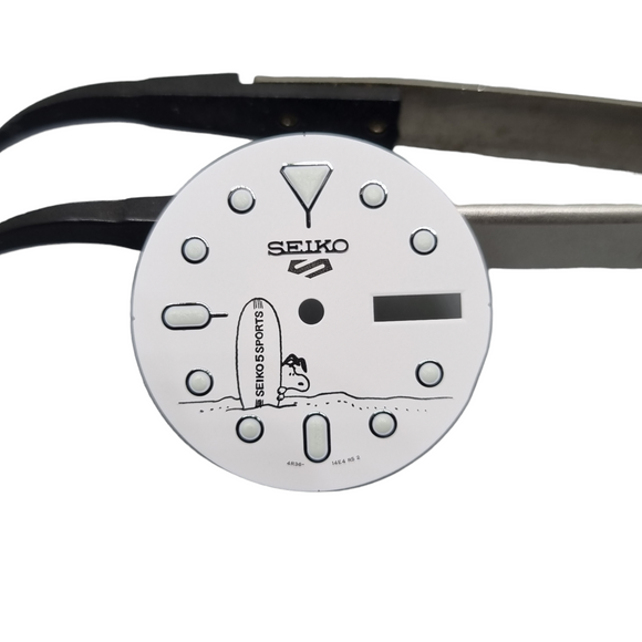 Seiko snoopy shop dial