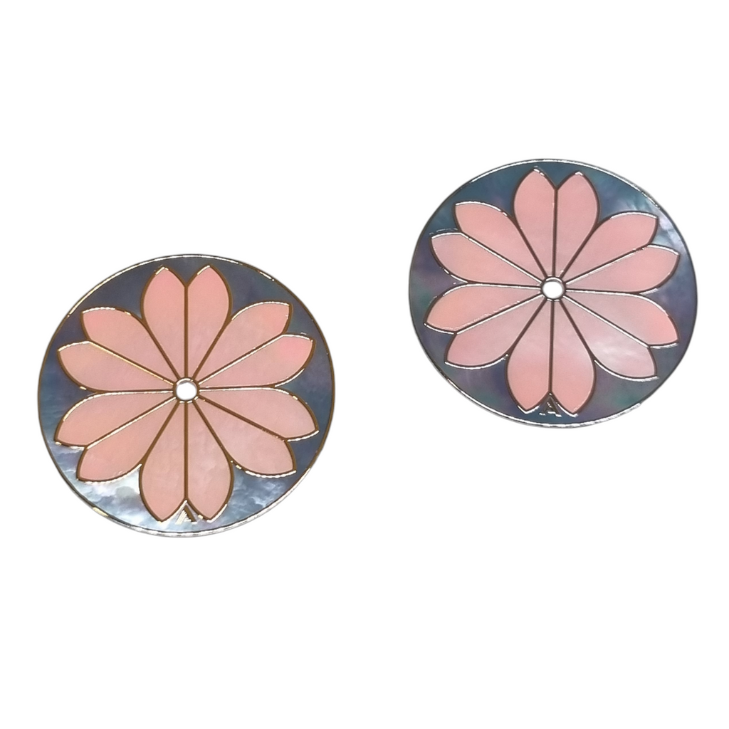 Ando Ando Ando Mother-of-Pearl Sakura Dial