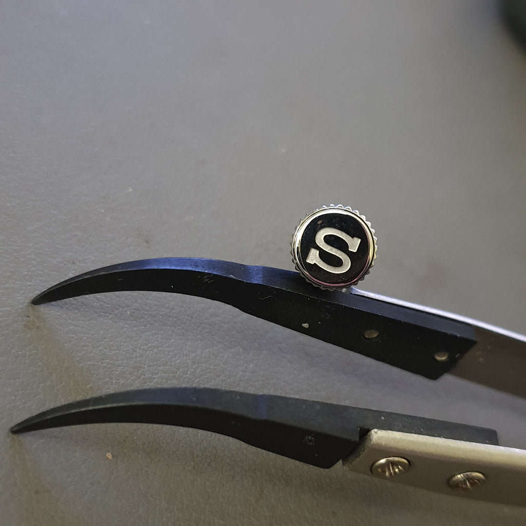 CRN012 SKX007 Polished Low-Profile Jumbo Crown