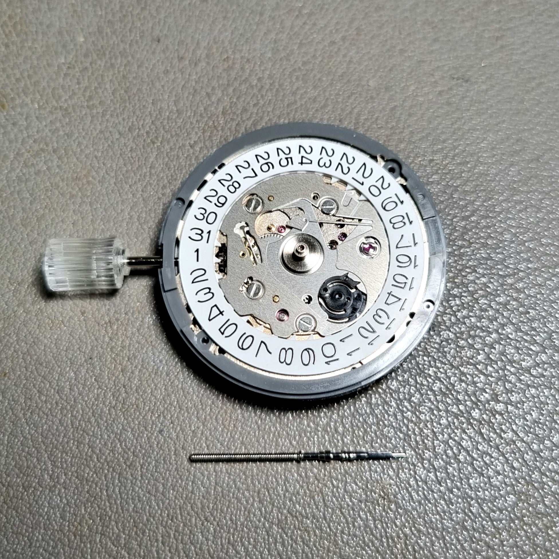 MVT008A Seiko Instruments Inc 9:00 Left-Hand Crown NH35 Movement