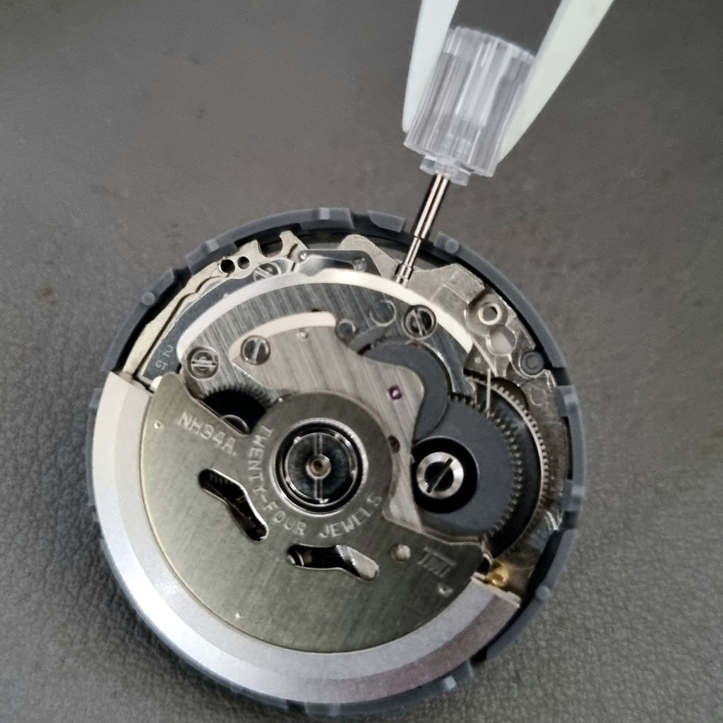 MVT011 Seiko Instruments Inc NH34 Movement