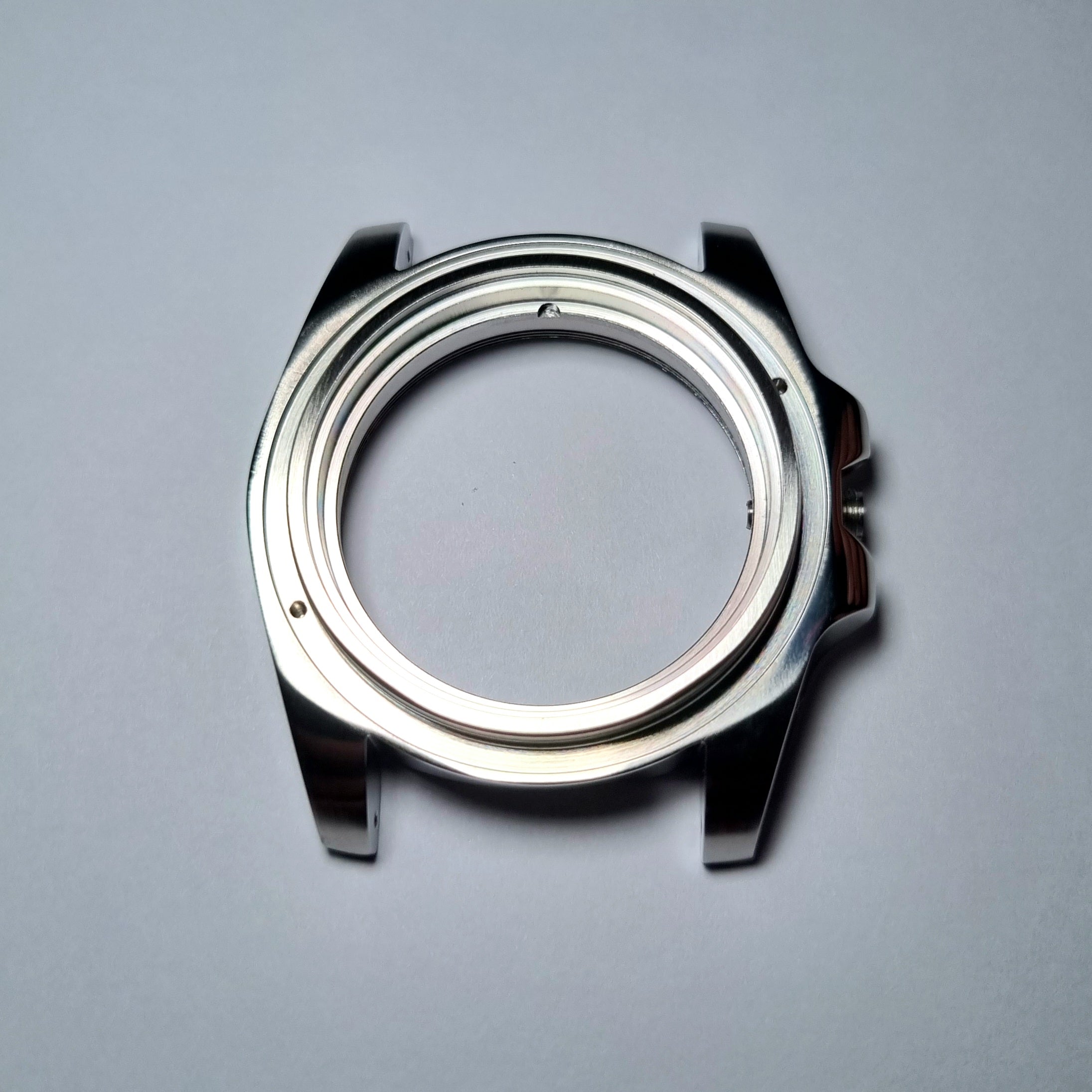 CAS002S Slim Silver Sub Case with Case Back V2.0