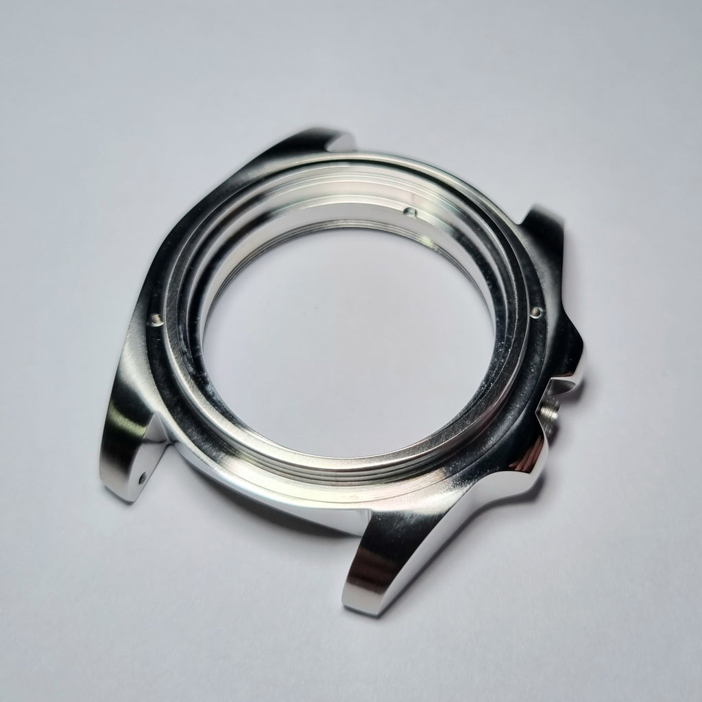CAS002S Slim Silver Sub Case with Case Back V2.0