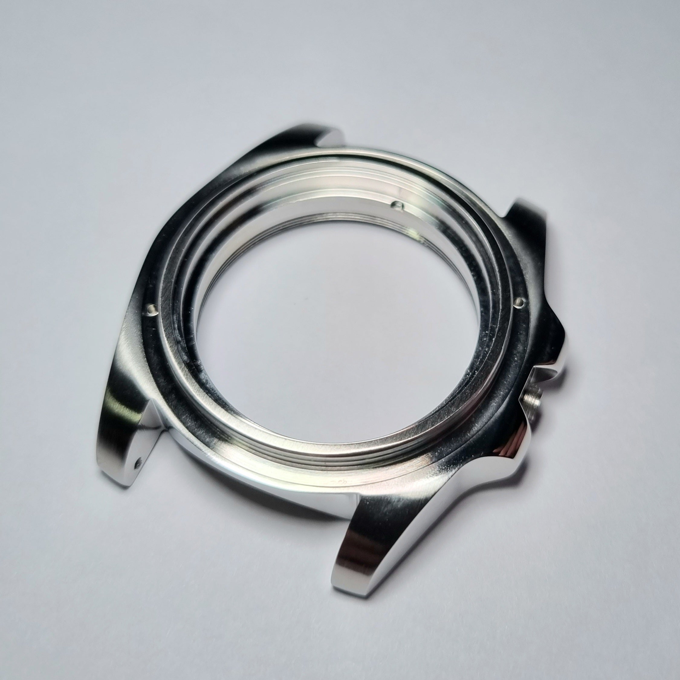 CAS002S Slim Silver Sub Case with Case Back V2.0
