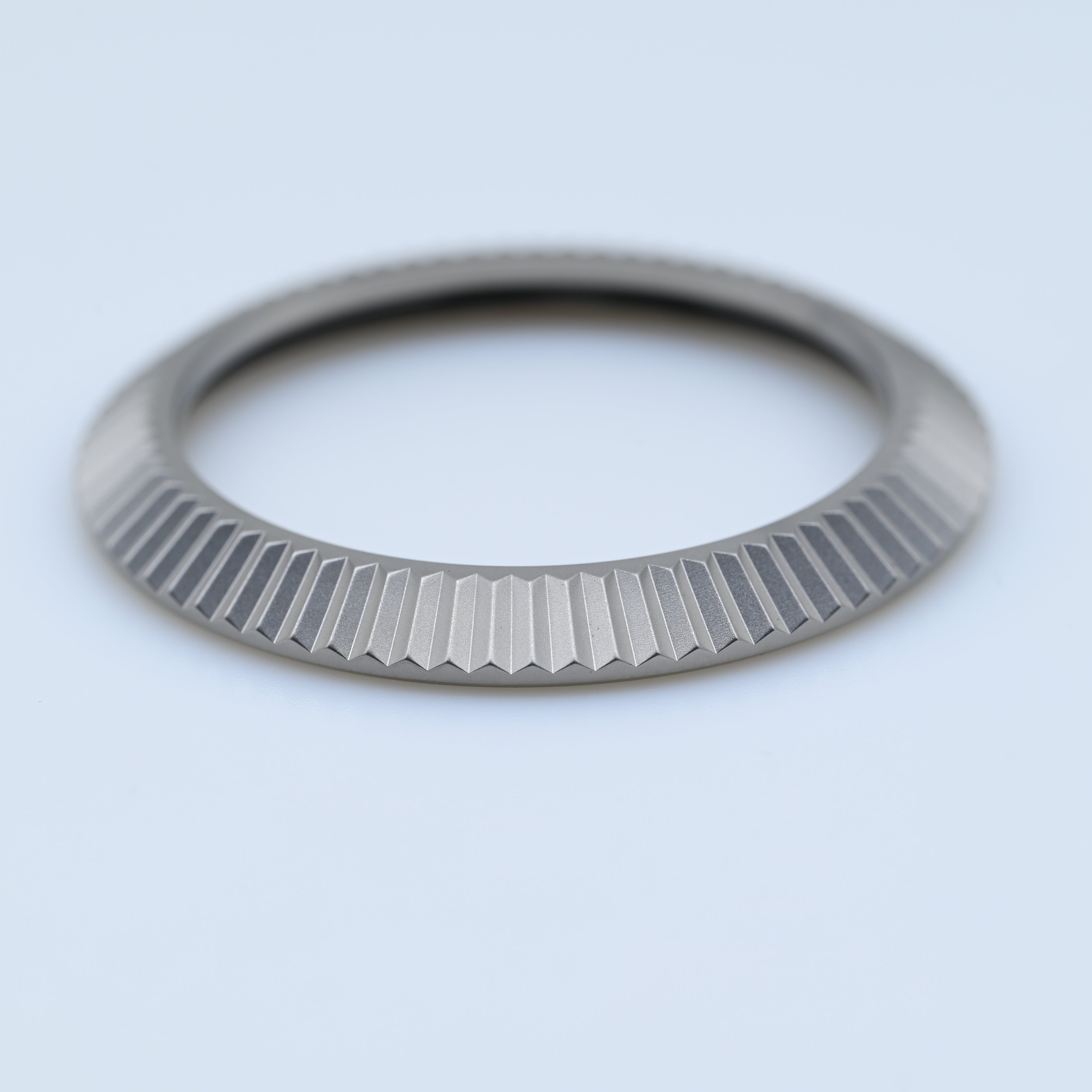 Fluted Bezel - Matte Silver - BEZ045