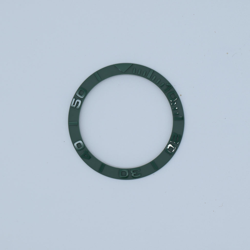 BZI002GR 38mm Green Yachtmaster Style Sloped Ceramic Insert