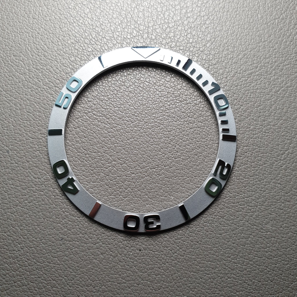 BZI002SI 38mm Silver Yachtmaster Style Sloped Insert