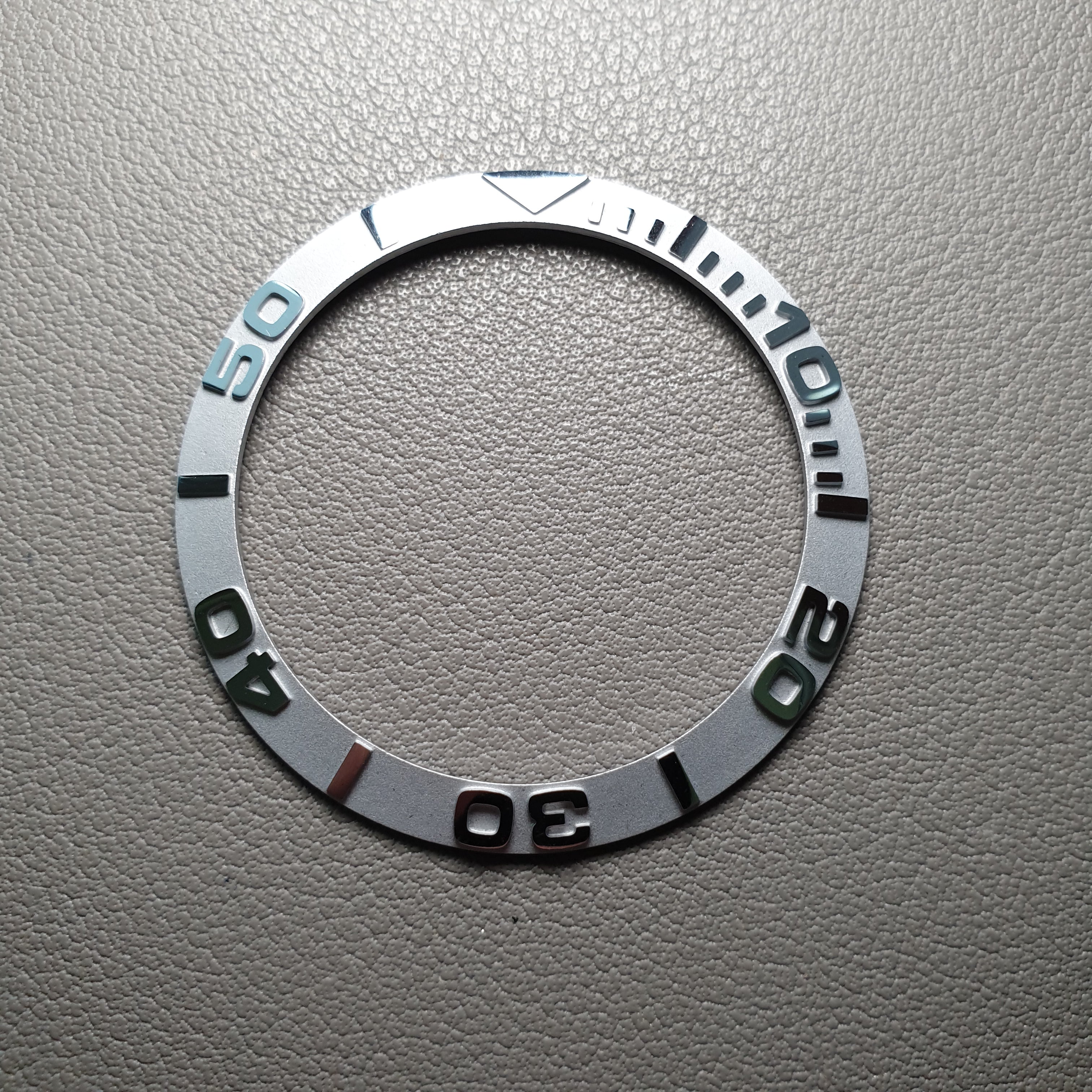 BZI002SI 38mm Silver Yachtmaster Style Sloped Insert
