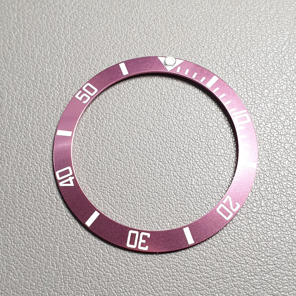 BZI006FU 38mm Fuchsia Sub Style Sloped Aluminium Insert