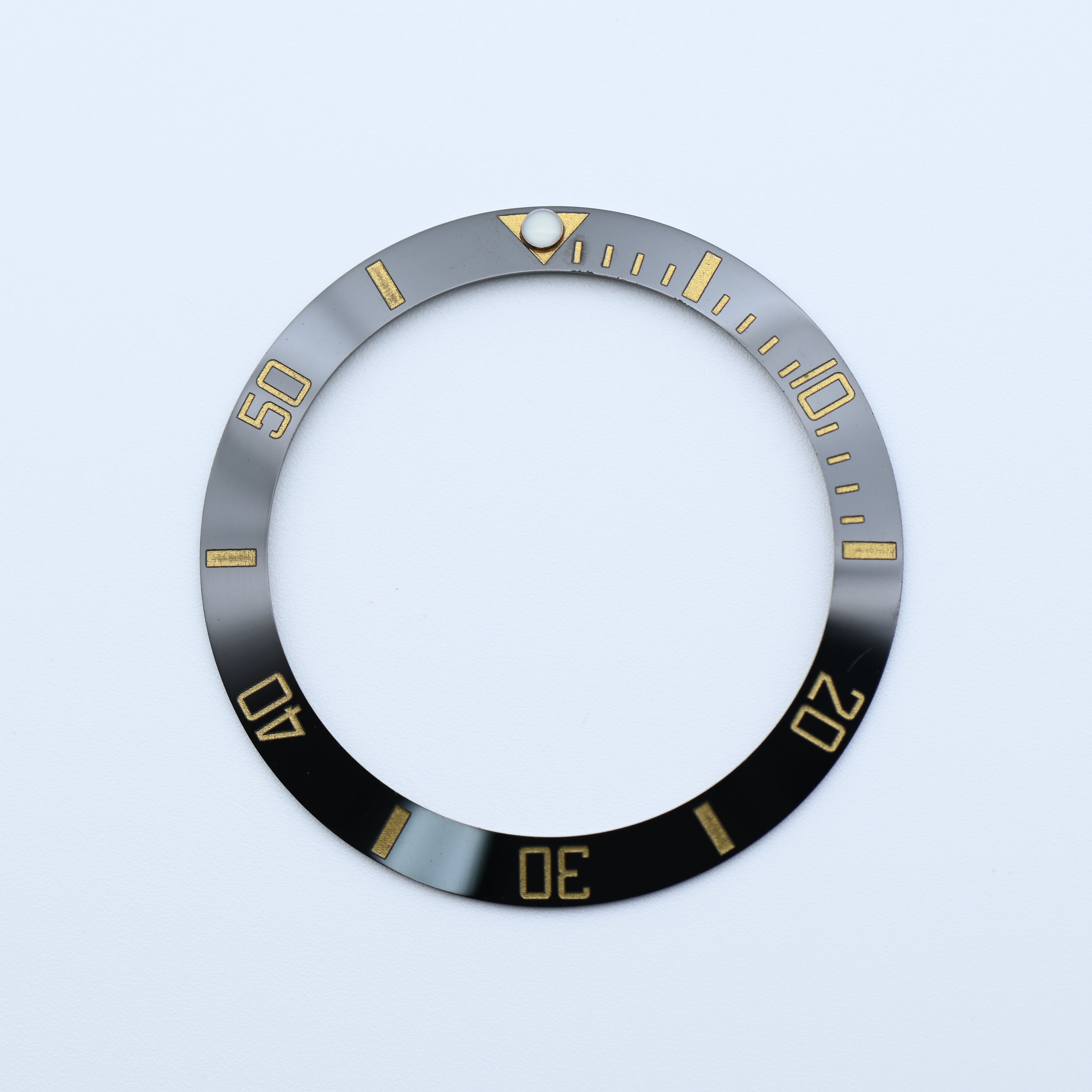 BZI008BKGD 38mm Black with Gold Text SUB Style Sloped Ceramic Insert
