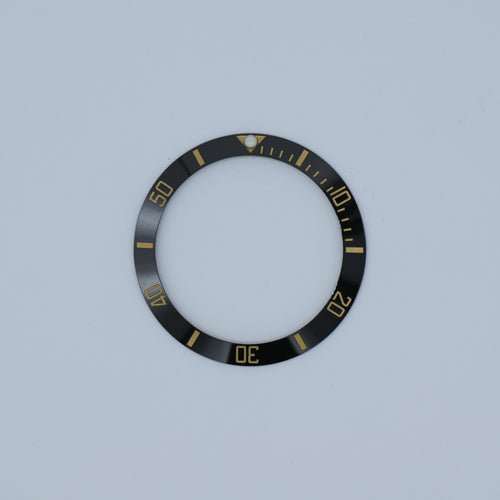 BZI008BKGD 38mm Black with Gold Text SUB Style Sloped Ceramic Insert