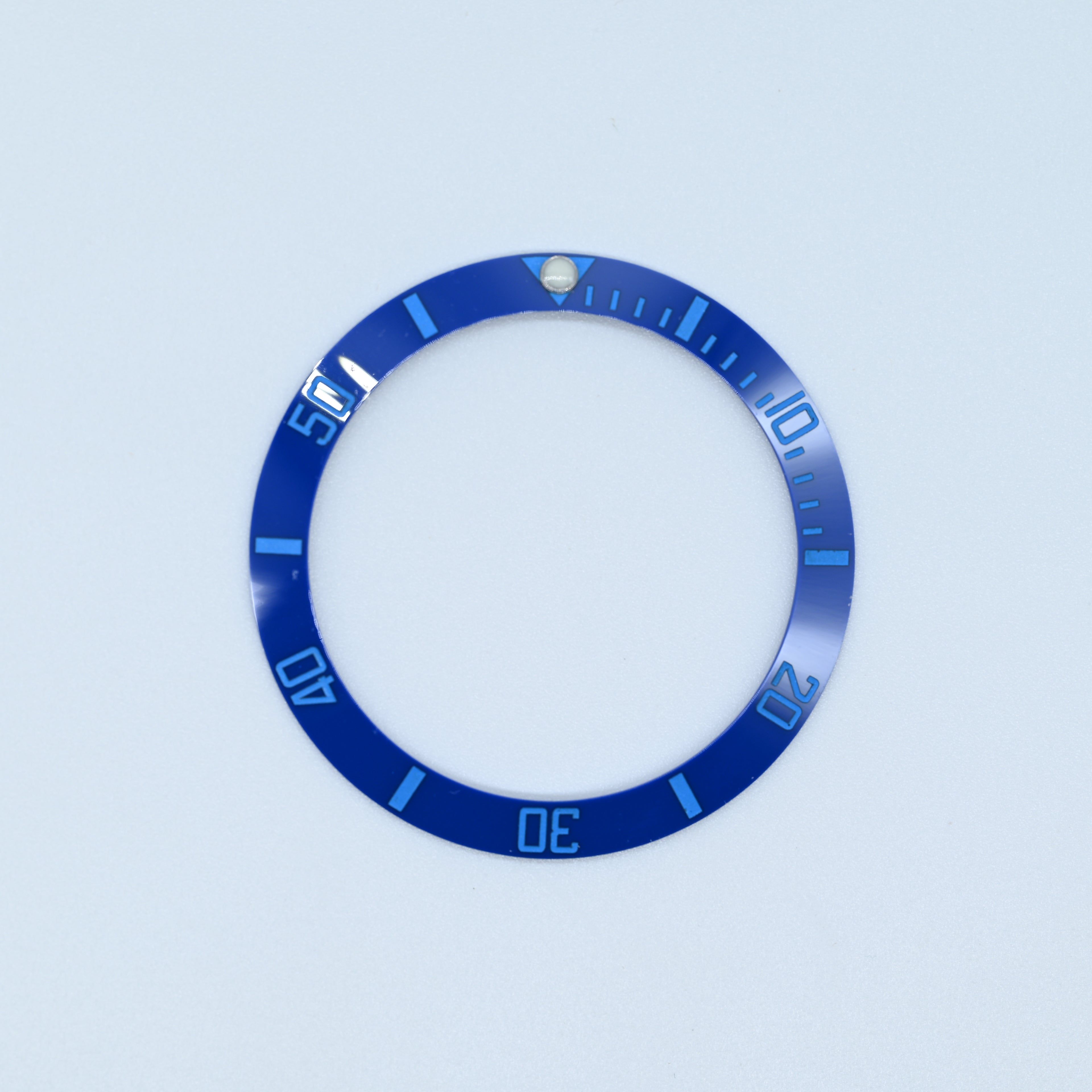 BZI008BLET 38mm Blue with Electric Blue Text SUB Style Sloped Ceramic Insert