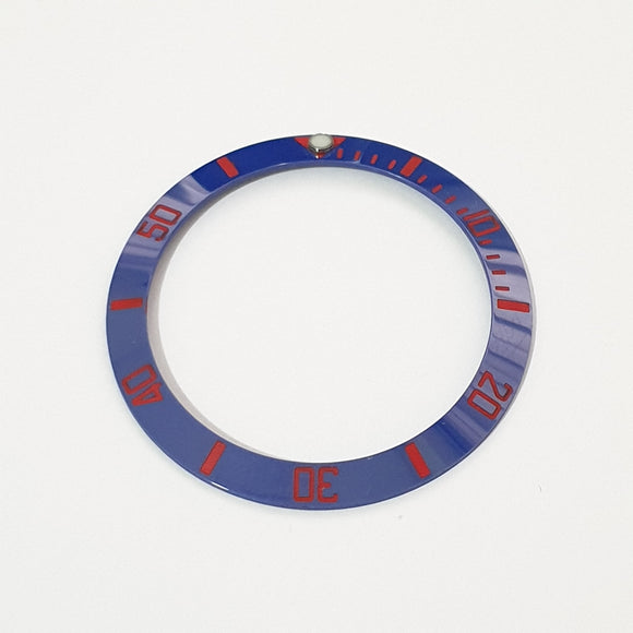 BZI008BLRD 38mm Blue with Red Text SUB Style Sloped Ceramic Insert