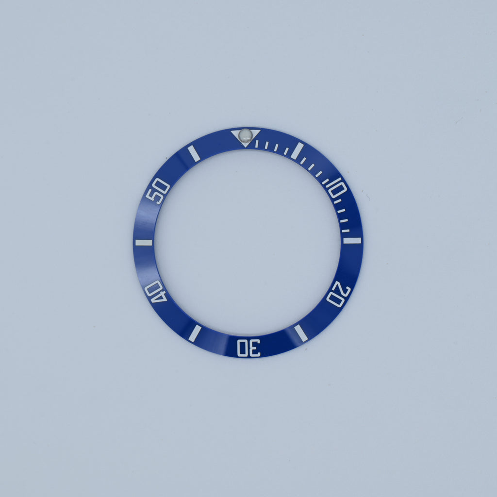 BZI008BLWH 38mm Blue with White Text SUB Style Sloped Ceramic Insert