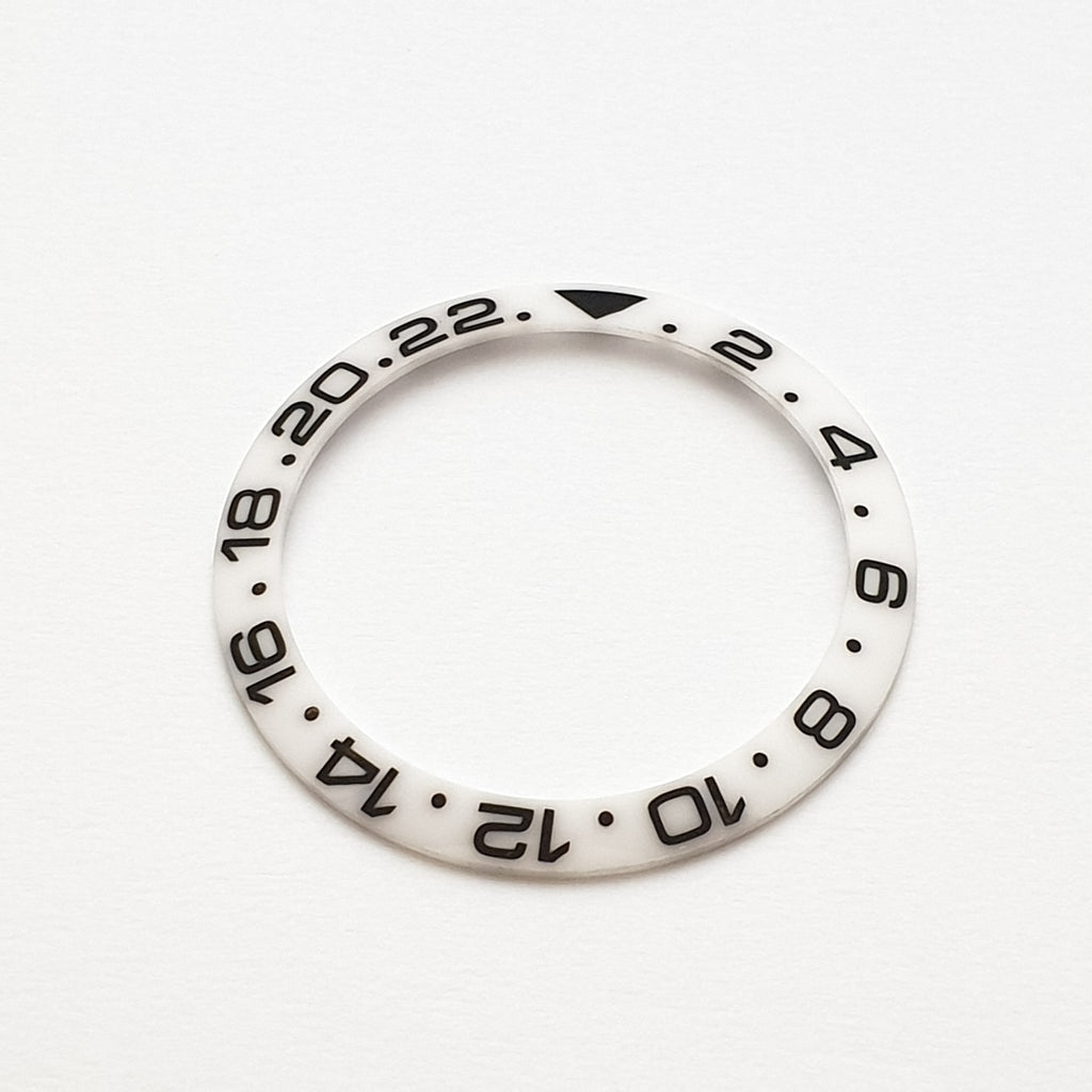 BZI009WHBK 38mm White with Black Text GMT Style Sloped Ceramic Insert