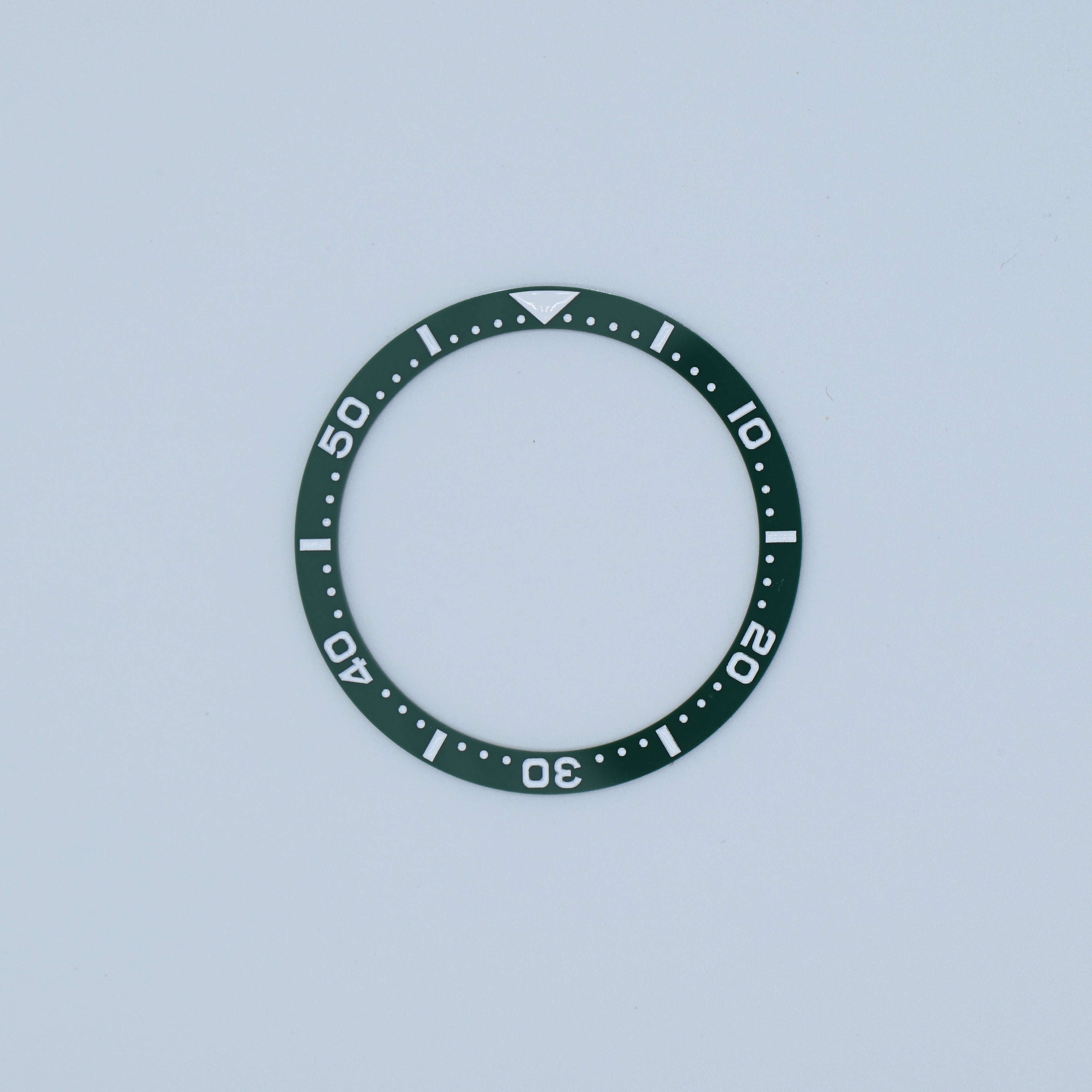 BZI016GRWH 38mm Green with White Text SKX Style Flat Ceramic Insert