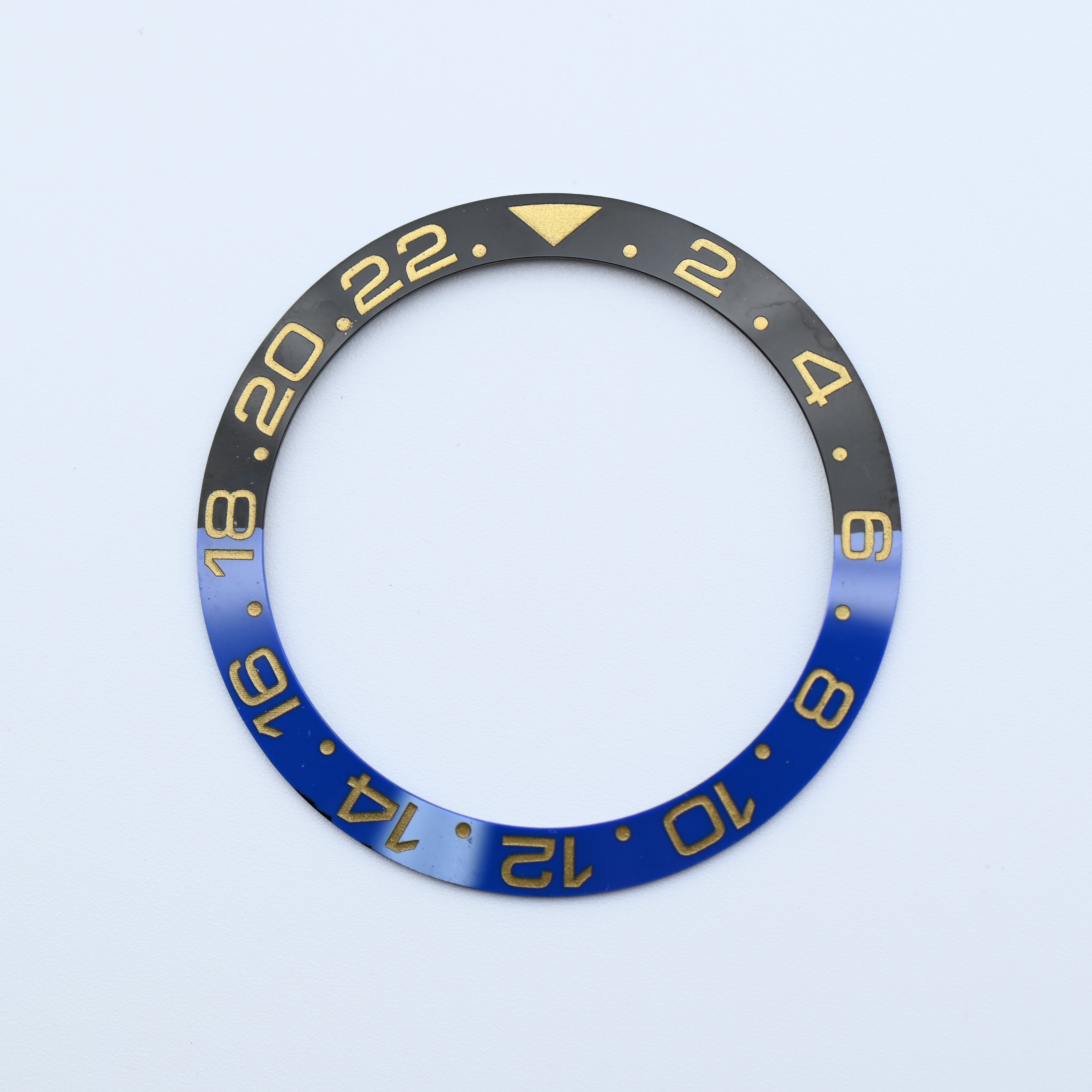 BZI019BTGD 38mm Batman with Gold Text GMT Style Sloped Insert