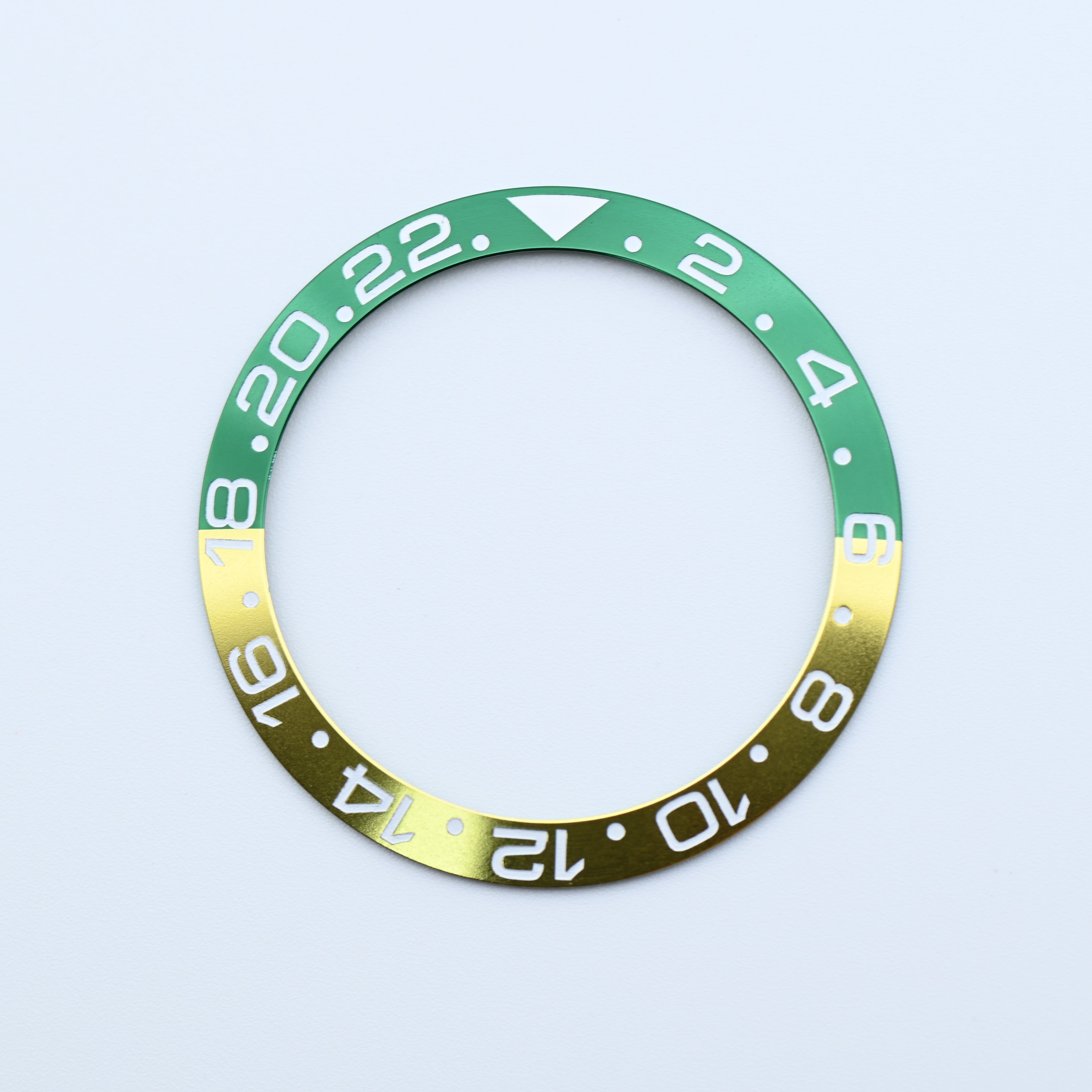 BZI019SPR 38mm Green and Yellow with White Text 'SPRITE" GMT Style Sloped Insert