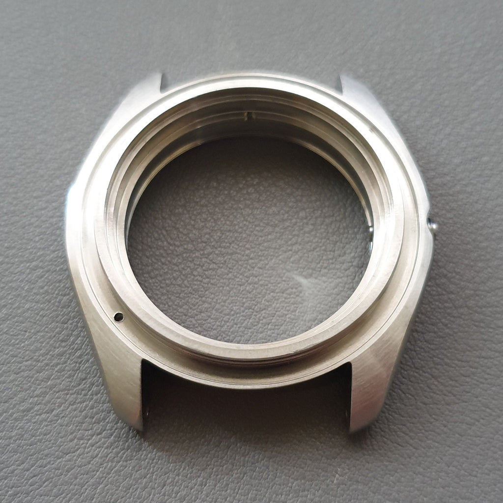 SKX 3:00 case