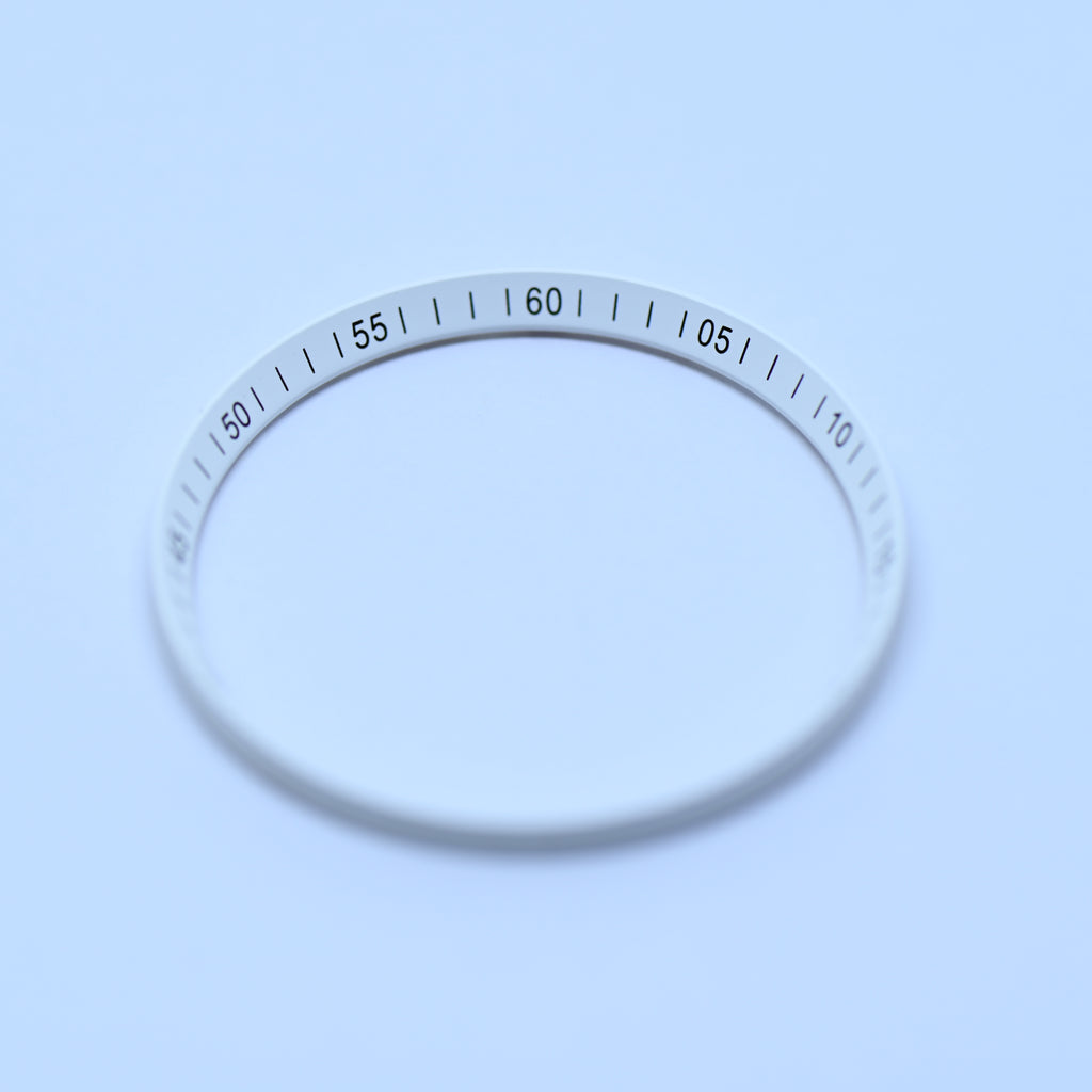 CHR029 White with Black Numerals Chapter Ring for SKX007 / SKX009 / SRPD