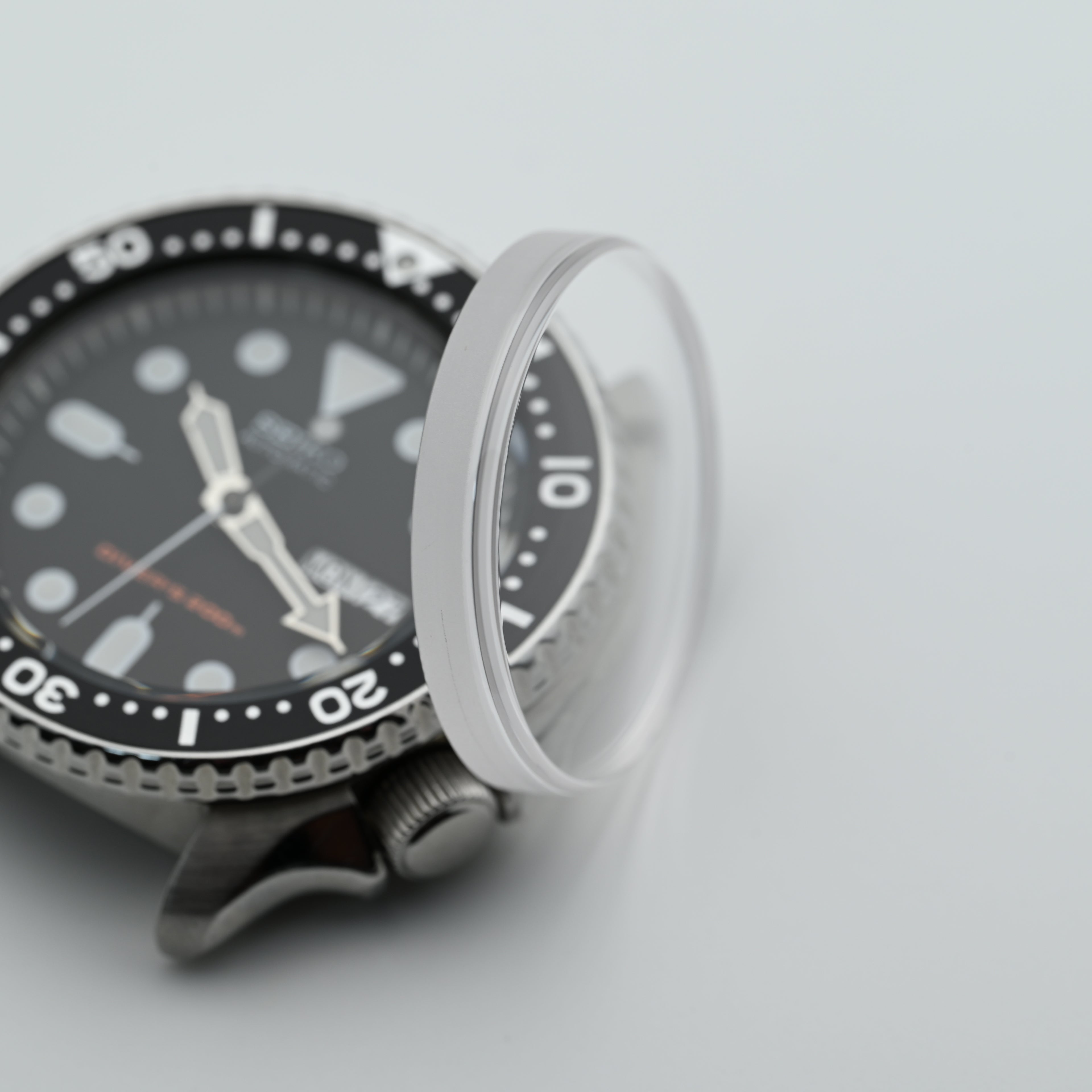 CRS002 Top Hat Sapphire Crystal
