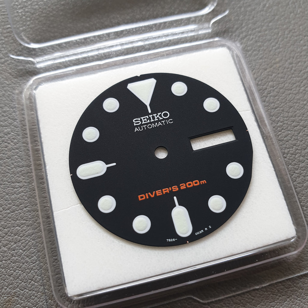 SKX007 dial
