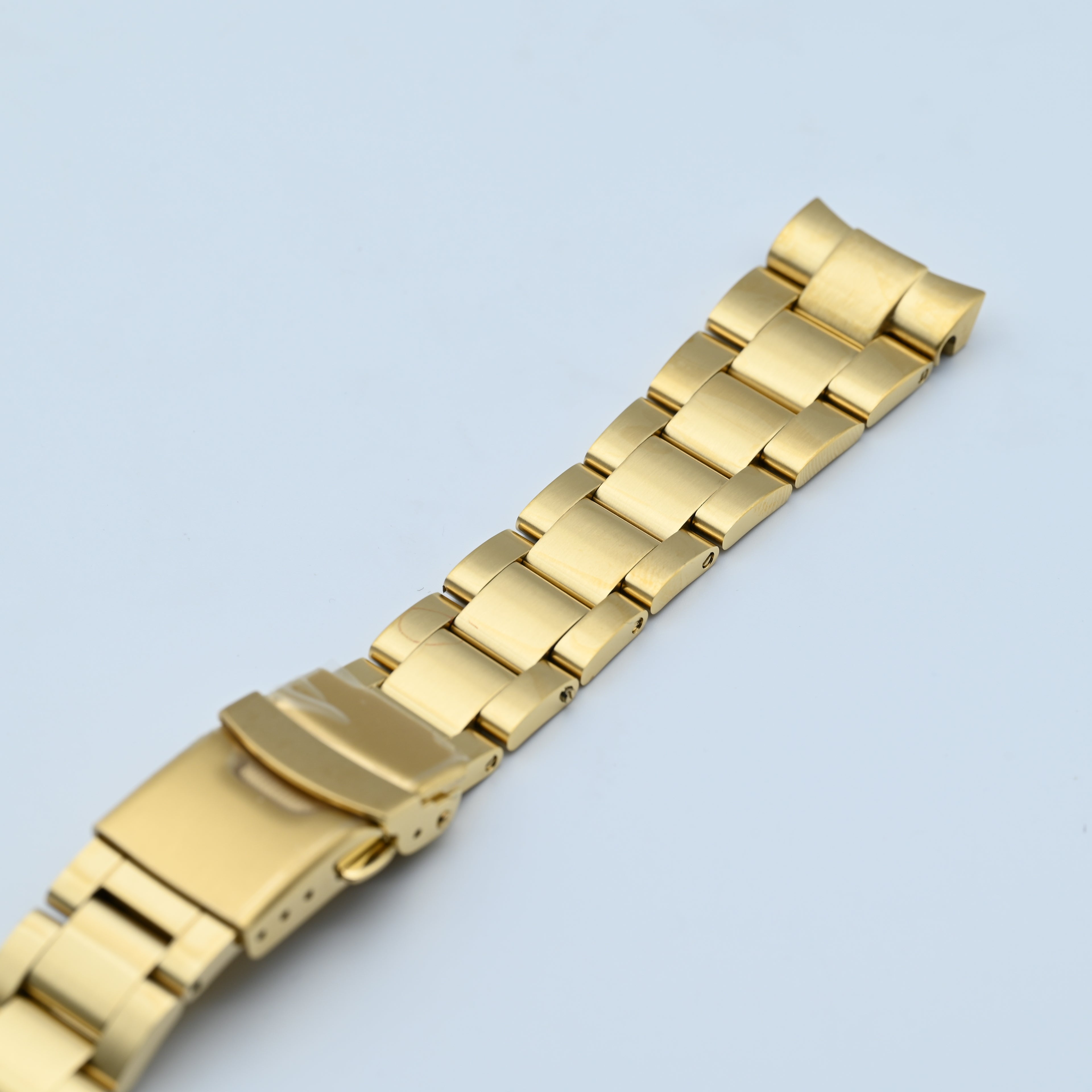 Solid End Link Bracelet for CAS010 Case Set