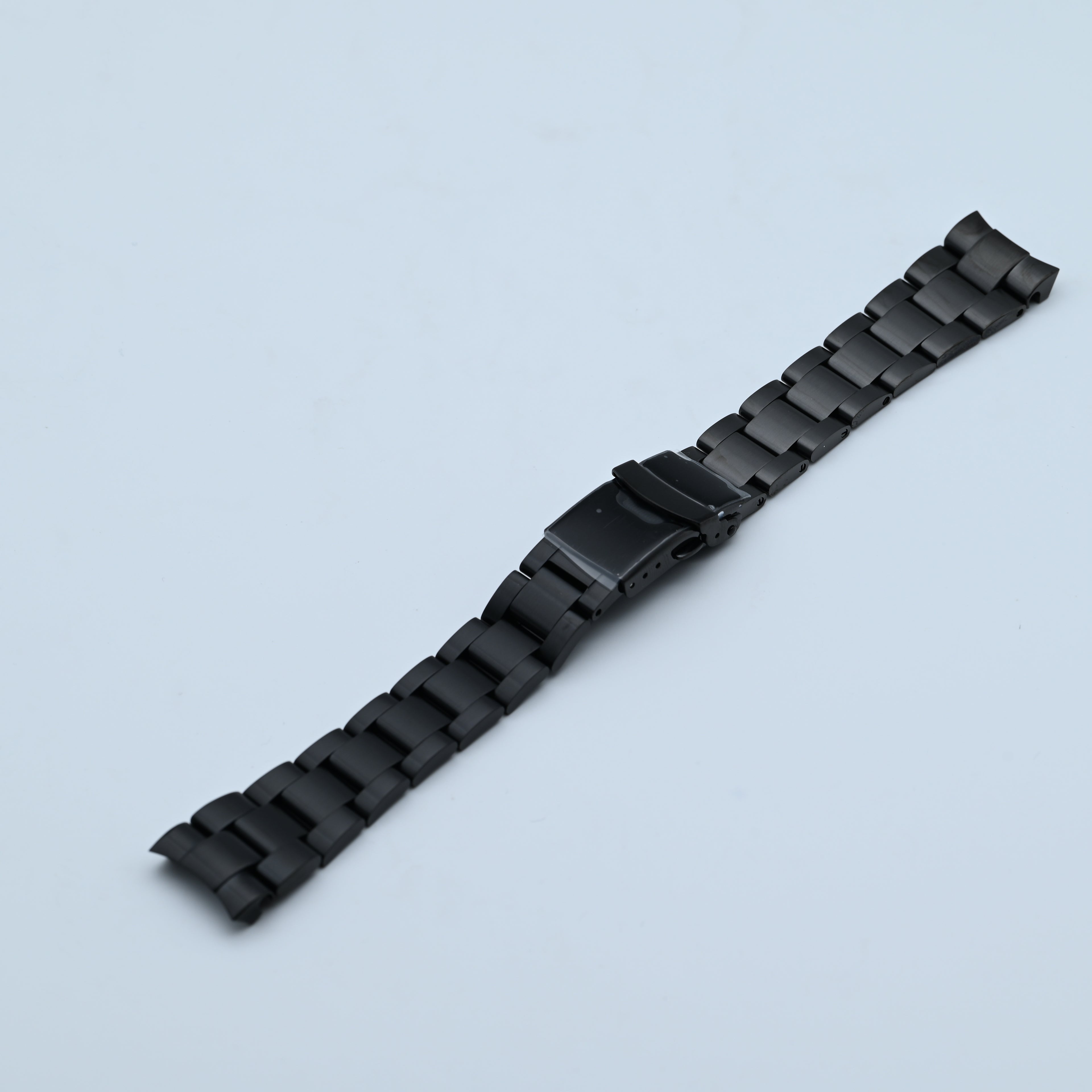 Solid End Link Bracelet for CAS010 Case Set