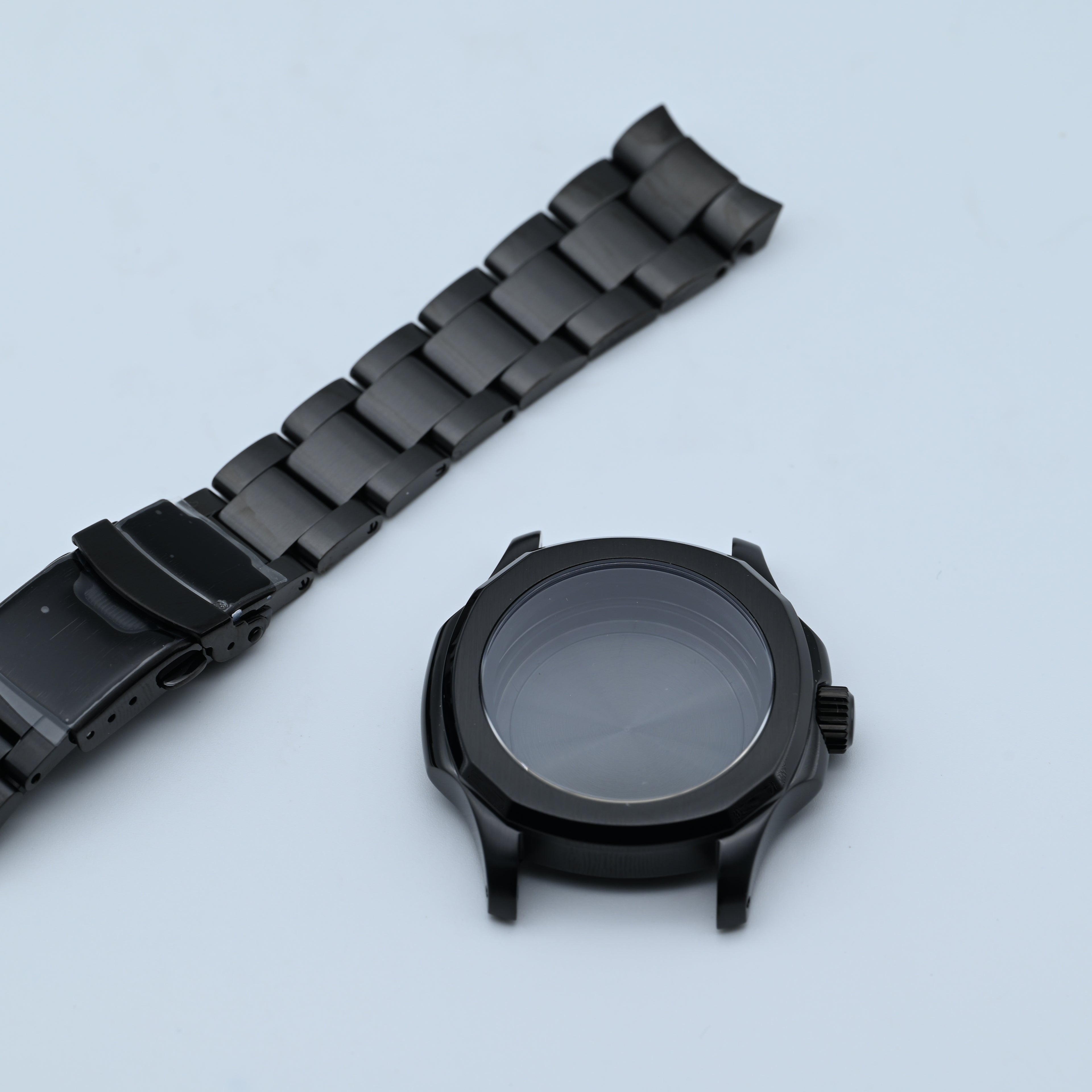 Black Nautilus-style Conversion Case Set for Seiko Mods - CAS010