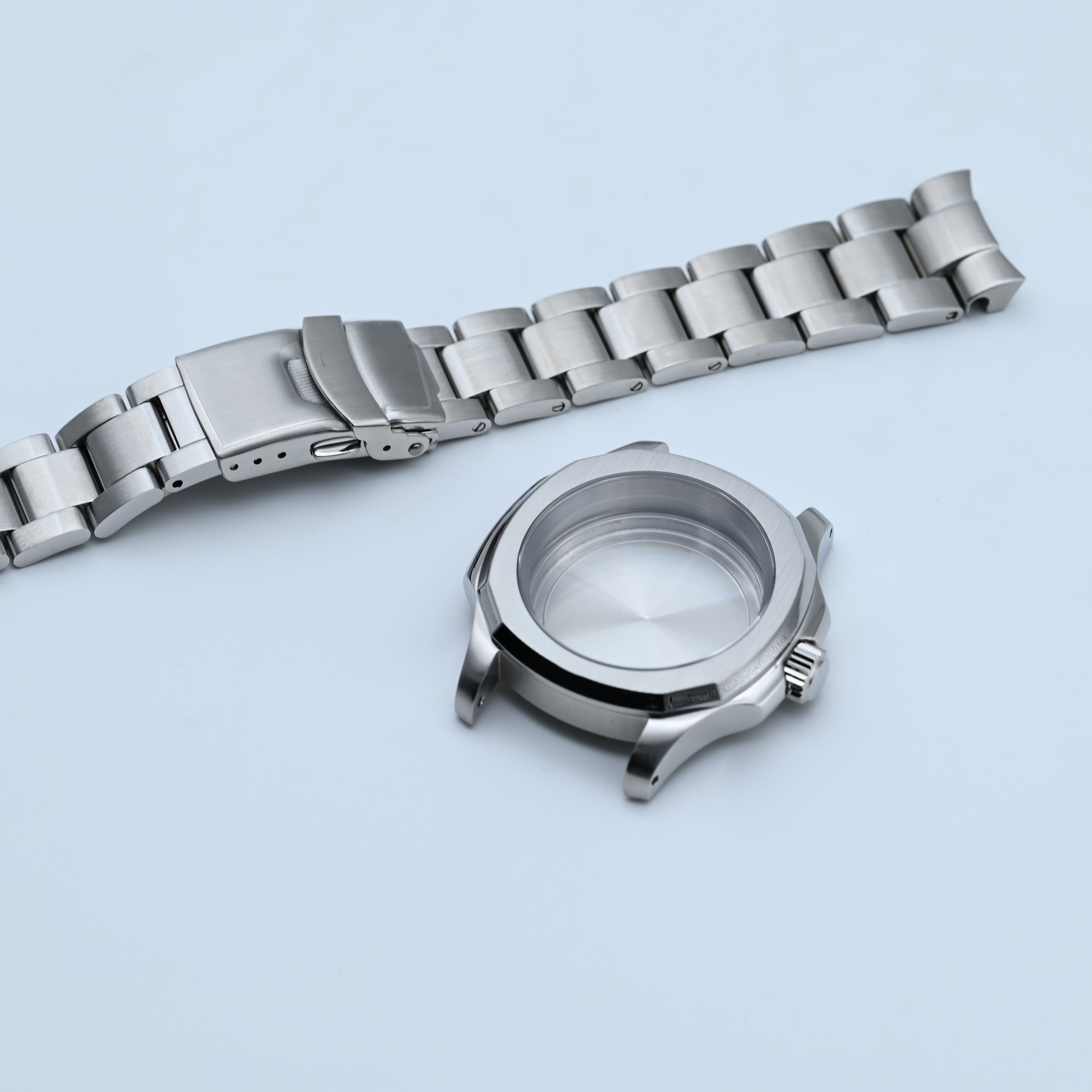 Silver Nautilus-style Conversion Case Set for Seiko Mods - CAS010