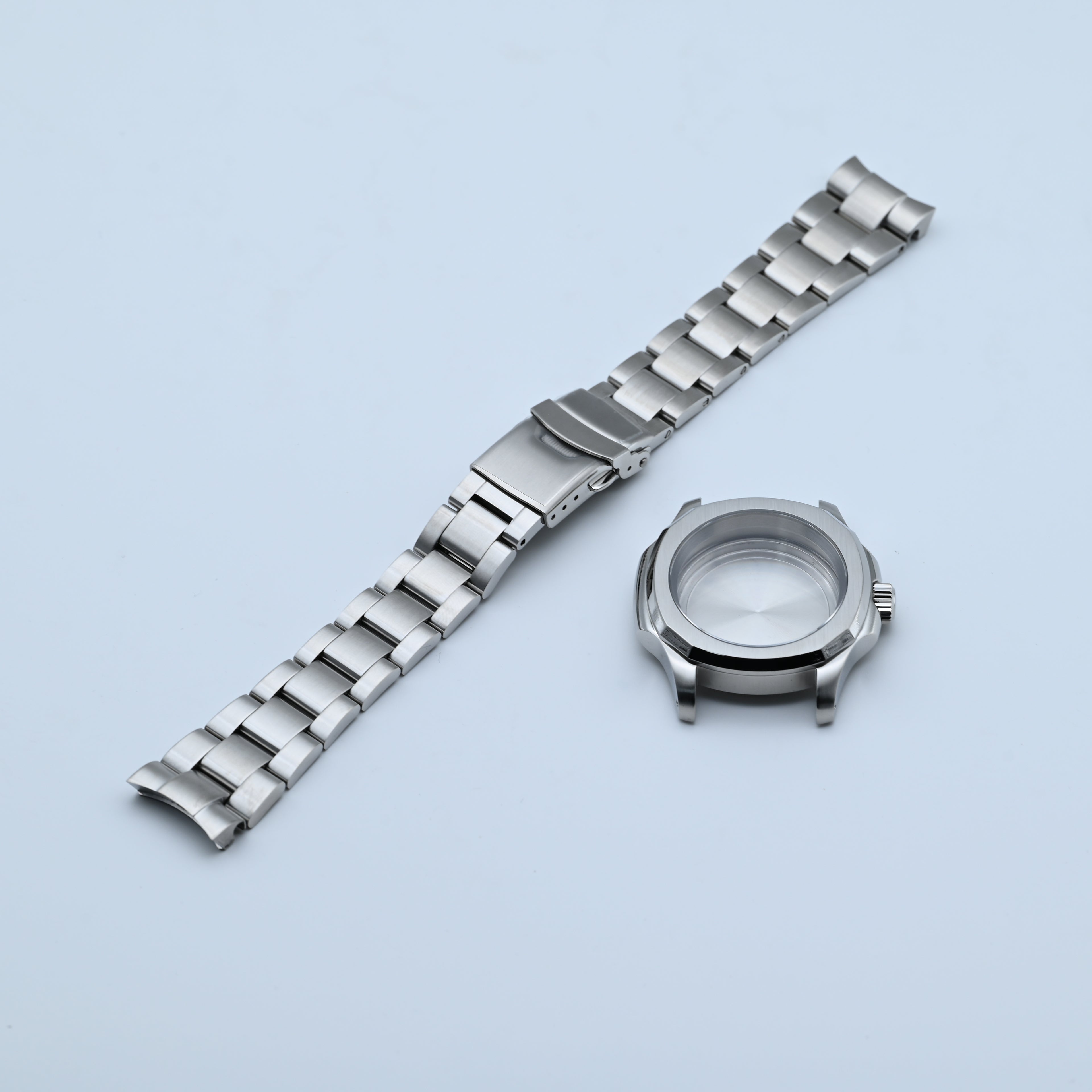 Silver Nautilus-style Conversion Case Set for Seiko Mods - CAS010