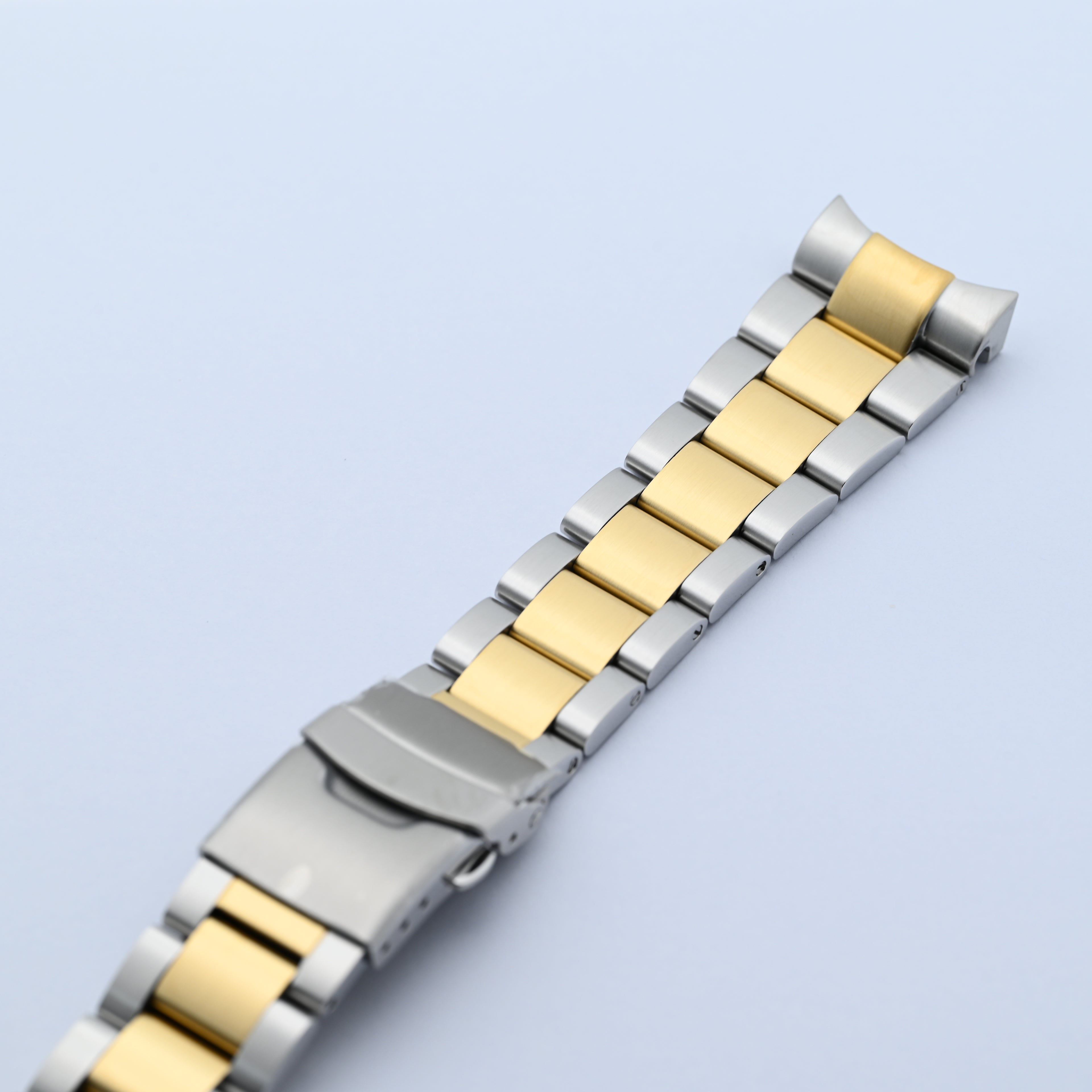 SKX/SRPD Watch Bracelet: Oyster Two-Tone Gold