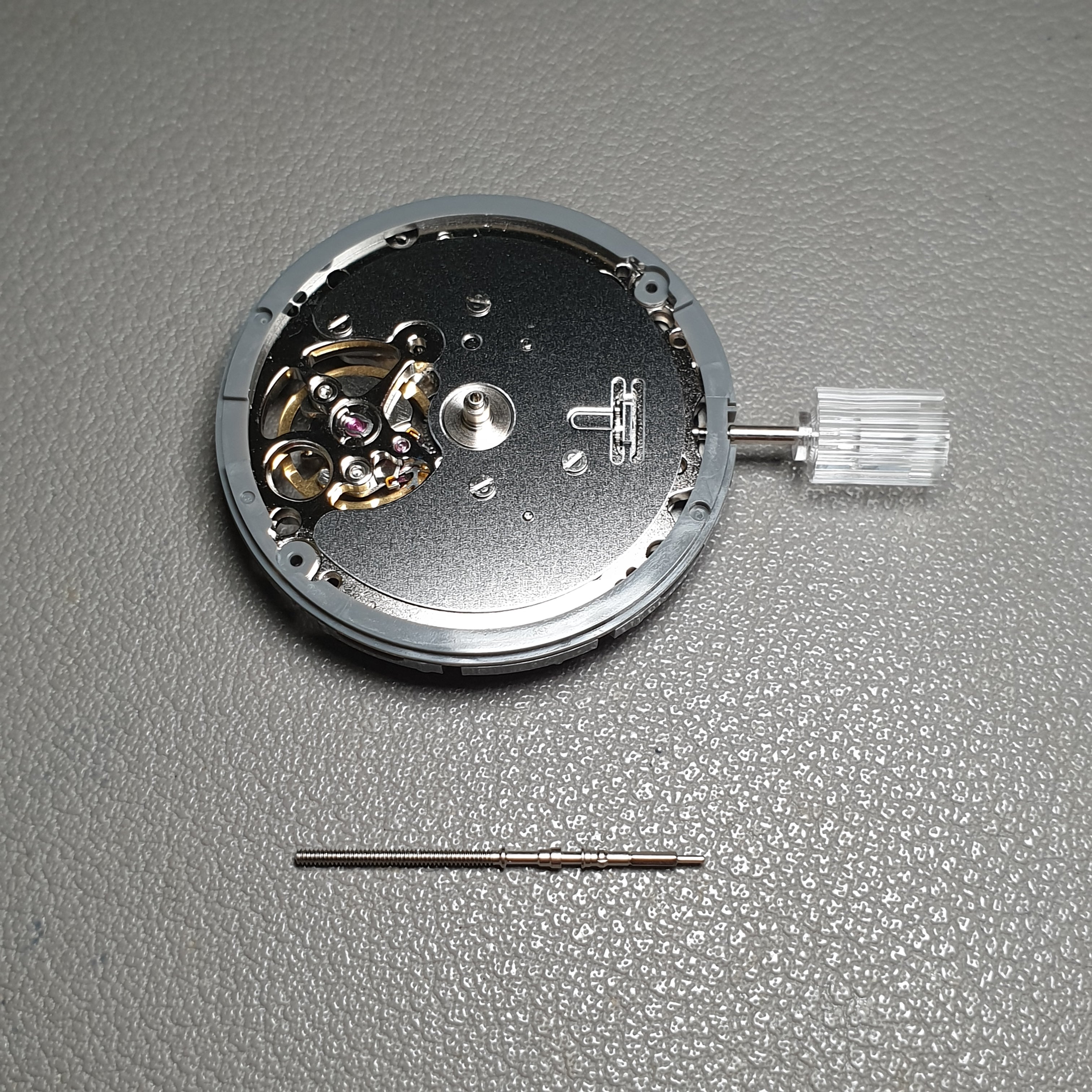 MVT010 Seiko Instruments Inc NH38 Open Heart Movement